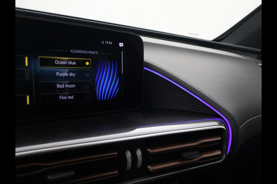 Mercedes-Benz EQC 400 4MATIC AMG SPORT 80 kWh + 21 INCH | TREKHAAK | BURMESTER | SCHUIFDAK | HEAD-UP | 360 CAMERA