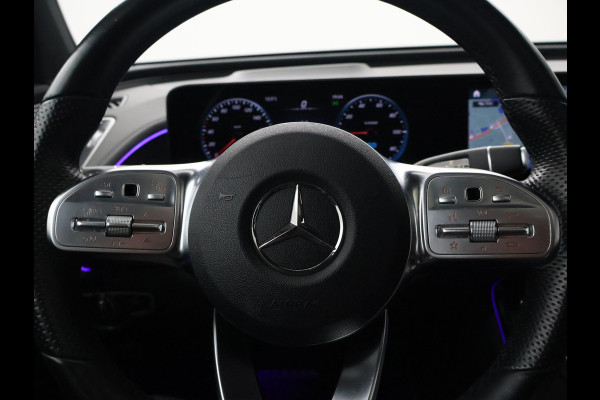 Mercedes-Benz EQC 400 4MATIC AMG SPORT 80 kWh + 21 INCH | TREKHAAK | BURMESTER | SCHUIFDAK | HEAD-UP | 360 CAMERA