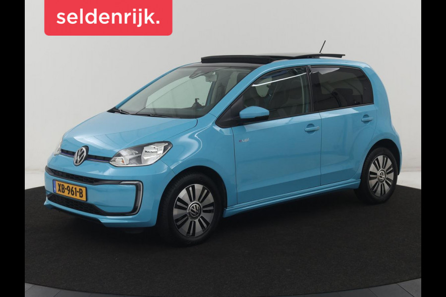 Volkswagen e-Up! | SOH 88,3% | Panoramadak | Stoelverwarming | Cruise control | Park assist | 5-deurs | Bluetooth