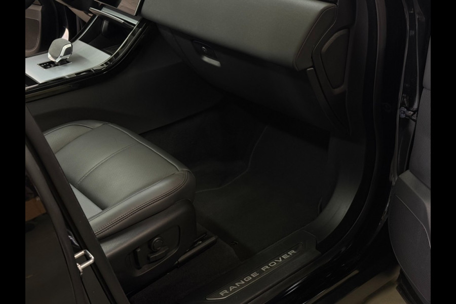 Land Rover Range Rover Velar P400e Panoramadak Camera 22 inch trekhaak Head-up