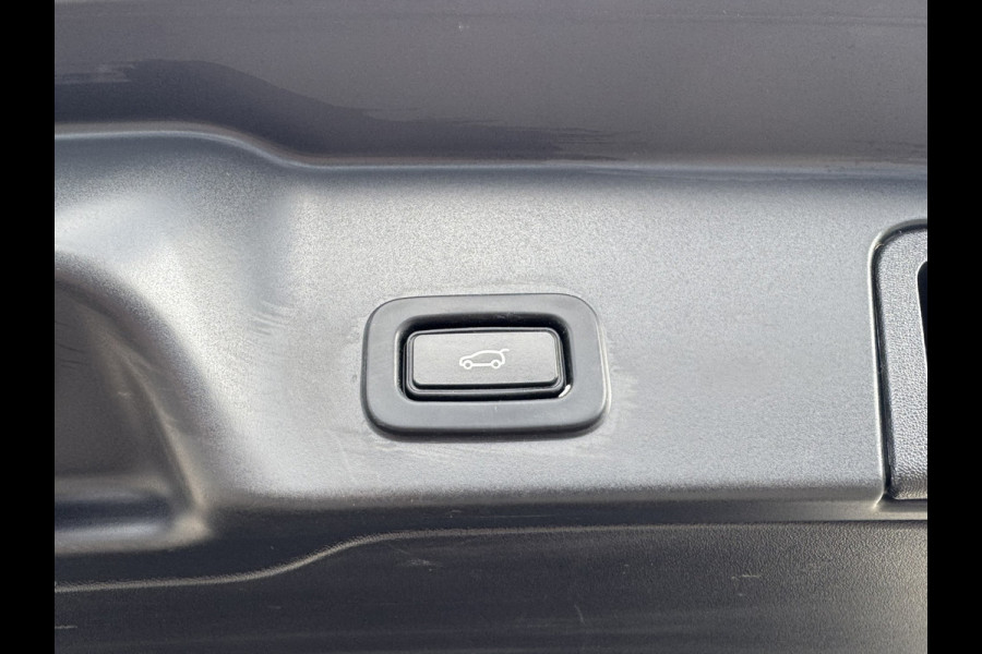 Land Rover Range Rover Evoque 2.0 P200 AWD R-Dynamic HSE 2x Memory Carplay Camera Panorama All season banden