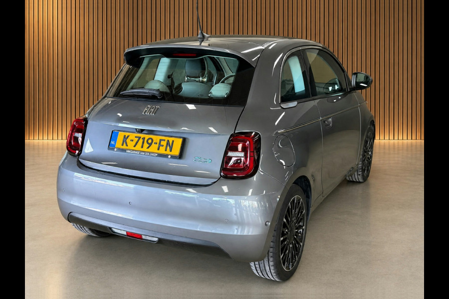 Fiat 500 La Prima 42 kWh | Camera | Stoelverwarming | Dodehoek
