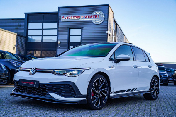 Volkswagen Golf 2.0 TSI GTI | Panorama Schuif/kanteldak | Clubsport | IQ Light | Stuurwiel verwarming | Lane Assist | Camera |