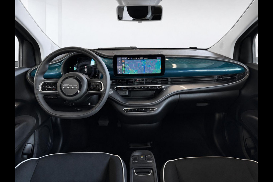 Fiat 500E 42 kWh DEMO ! Navigatie by Apple Carplay Android Auto camera Parkeersensoren rondom Dodehoekdetectie Cruise Control Stoelverwarming Keyless Entry Climate Control