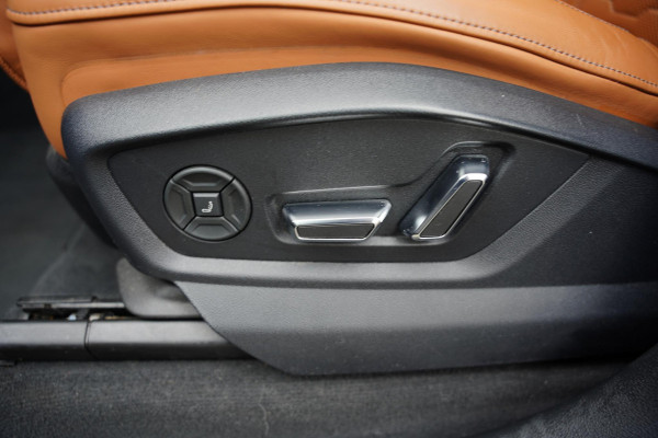 Audi RSQ8 4.0 TFSI Quattro Keramische Remmen / Leder Terracotta