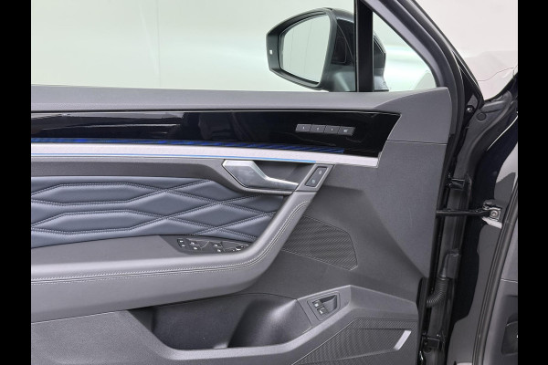 Volkswagen Touareg 3.0 TSI Elegance LUCHTVERING| ELEK. TREKHAAK| LEDER| PANO | STOELVENTILATIE + MASSAGE| ACHTERBANK VERWARMD| MEMORY STOEL| 360 CAMERA| MEGA VOL!| RIJKLAAR!! |