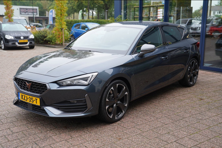 CUPRA Leon 1.4 e-Hybrid VZ Adrenaline | Prijs rijklaar incl. 12 mnd garantie | Stoel/Stuur verwarming Pdc Lmv Climate Carplay