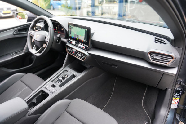 CUPRA Leon 1.4 e-Hybrid VZ Adrenaline | Prijs rijklaar incl. 12 mnd garantie | Stoel/Stuur verwarming Pdc Lmv Climate Carplay
