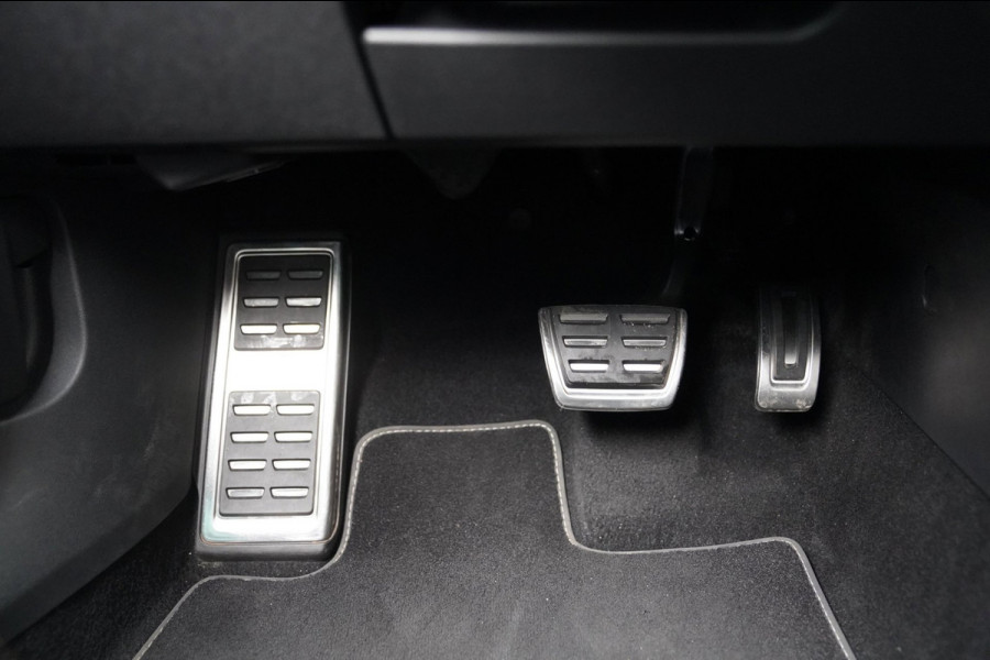 CUPRA Leon 1.4 e-Hybrid VZ Adrenaline | Prijs rijklaar incl. 12 mnd garantie | Stoel/Stuur verwarming Pdc Lmv Climate Carplay