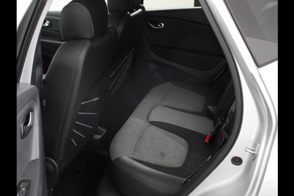 Renault Captur 1.3 TCe Intens Automaat Climate control, Navigatiesysteem, Achteruitrijcamera LM velgen Trekhaak