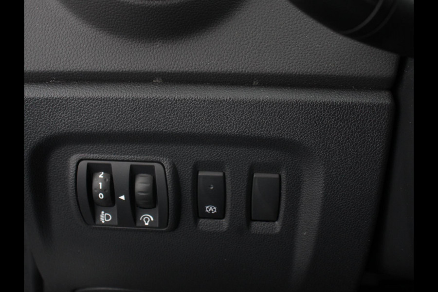 Renault Captur 1.3 TCe Intens Automaat Climate control, Navigatiesysteem, Achteruitrijcamera LM velgen Trekhaak