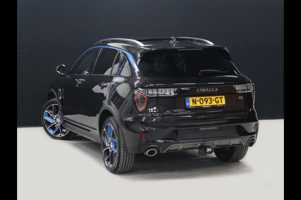 Lynk & Co 01 1.5 [SCHUIFKANTELDAK, TREKHAAK, APPLE CARPLAY, ANDROID, ADAPTIVE CRUISE CONTROL, STOELVERWARMING, MEMORY SEATS, CAMERA, DIGITAL DASH, INFINITY SOUND SYSTEM, DRAADLOOS OPLADEN, ELEKTRISCHE ACHTERK