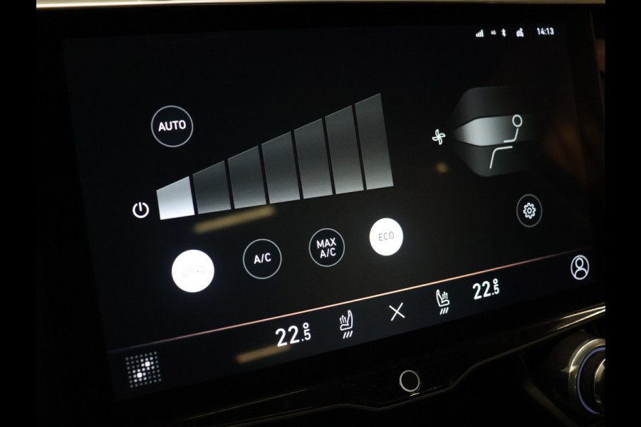 Lynk & Co 01 1.5 [SCHUIFKANTELDAK, TREKHAAK, APPLE CARPLAY, ANDROID, ADAPTIVE CRUISE CONTROL, STOELVERWARMING, MEMORY SEATS, CAMERA, DIGITAL DASH, INFINITY SOUND SYSTEM, DRAADLOOS OPLADEN, ELEKTRISCHE ACHTERK