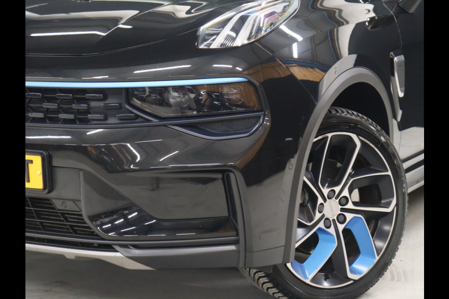 Lynk & Co 01 1.5 [SCHUIFKANTELDAK, TREKHAAK, APPLE CARPLAY, ANDROID, ADAPTIVE CRUISE CONTROL, STOELVERWARMING, MEMORY SEATS, CAMERA, DIGITAL DASH, INFINITY SOUND SYSTEM, DRAADLOOS OPLADEN, ELEKTRISCHE ACHTERK