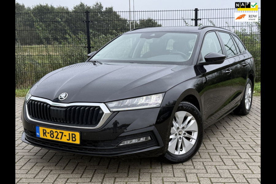 Škoda Octavia Combi 1.0 e-TSI Business Edition | PDC | Carplay | Cruise Control | Eerste eigenaar |