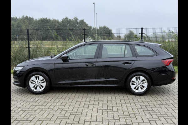 Škoda Octavia Combi 1.0 e-TSI Business Edition | PDC | Carplay | Cruise Control | Eerste eigenaar |