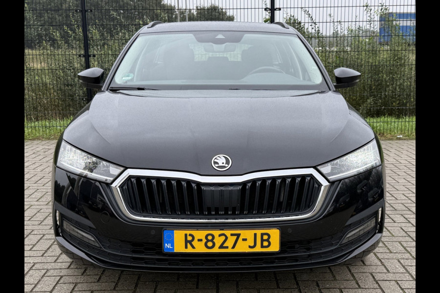 Škoda Octavia Combi 1.0 e-TSI Business Edition | PDC | Carplay | Cruise Control | Eerste eigenaar |