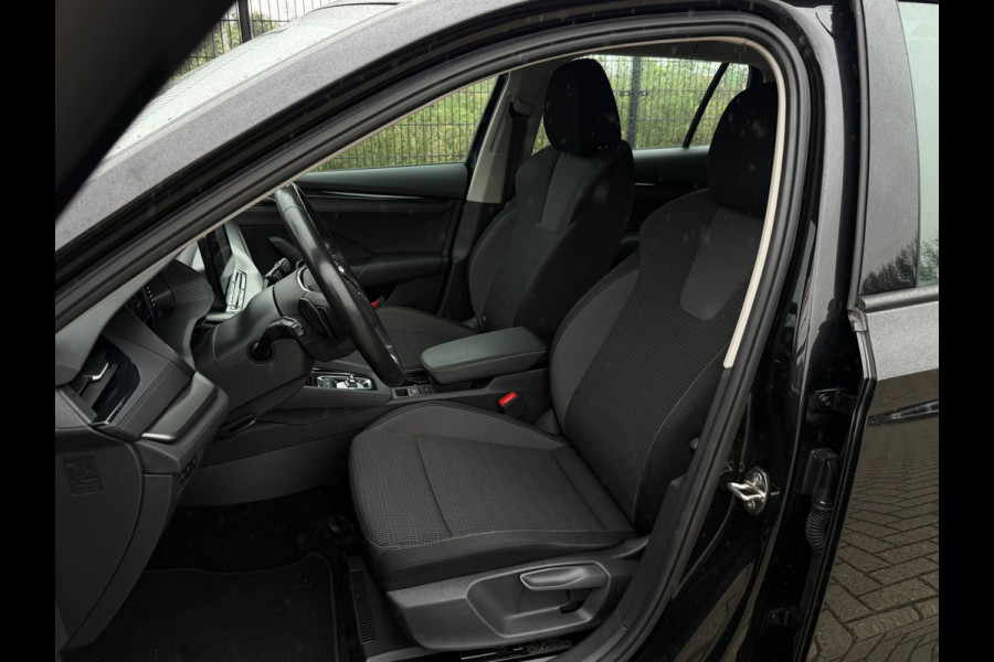 Škoda Octavia Combi 1.0 e-TSI Business Edition | PDC | Carplay | Cruise Control | Eerste eigenaar |