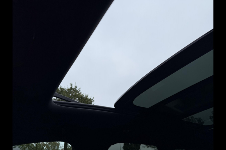Volvo XC60 2.0 T6 Plug-in hybrid AWD Plus Black Edition SOH 100% | HARMAN KARDON| PANO| CAMERA | STOEL + STUURVERWARMING| PILOT ASSIST| MEMORY STOELEN| ACHTERBANK VERWARMD|