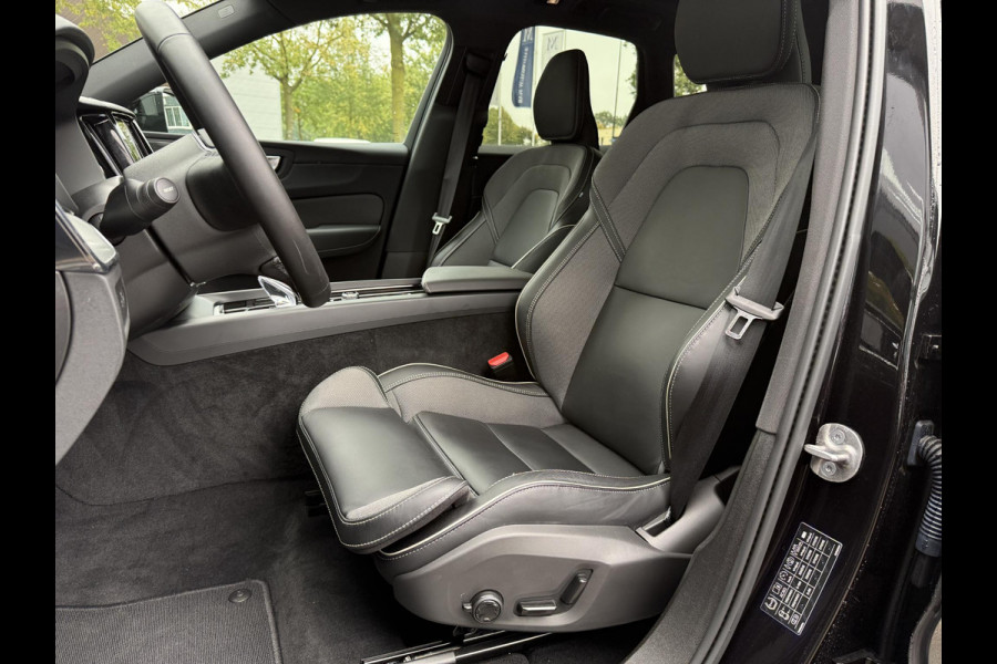 Volvo XC60 2.0 T6 Plug-in hybrid AWD Plus Black Edition SOH 100% | HARMAN KARDON| PANO| CAMERA | STOEL + STUURVERWARMING| PILOT ASSIST| MEMORY STOELEN| ACHTERBANK VERWARMD|