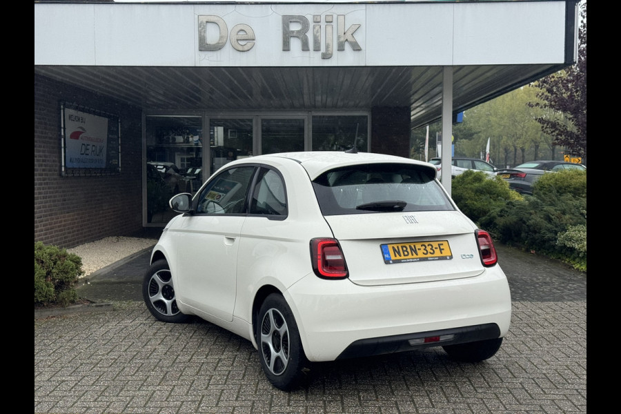 Fiat 500 Passion 42 kWh (SOH 92%) | Carplay/Android, DAB, Cruise, Airco, Bluetooth |