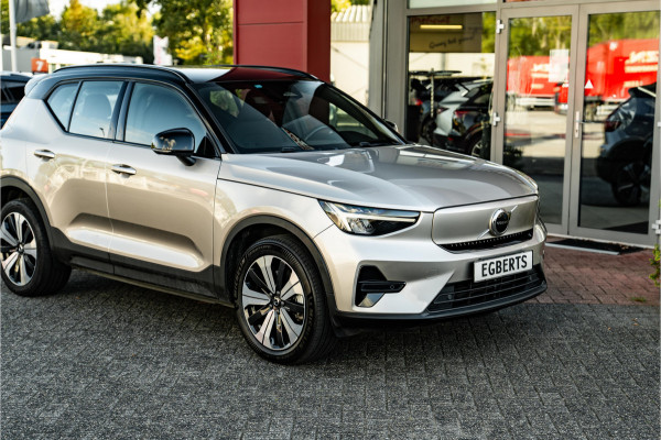 Volvo XC40 Recharge Core | 70 KWH | AppleCar/Android | Camera | 19"LMV | Eerste eigenaar | Zwarte hemel