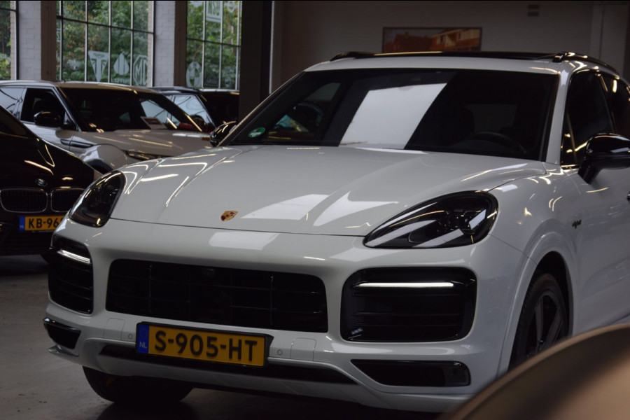 Porsche Cayenne 3.0 E-Hybrid Platinum Edition Navi|Panoramadak|Org.NL|Dealer onderhouden