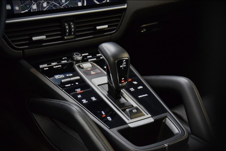 Porsche Cayenne 3.0 E-Hybrid Platinum Edition Navi|Panoramadak|Org.NL|Dealer onderhouden