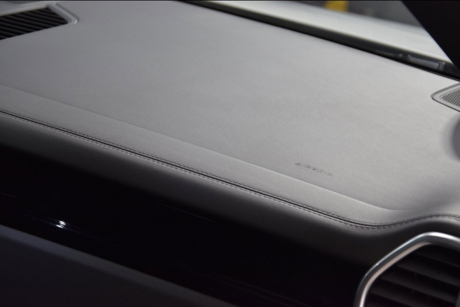 Porsche Cayenne 3.0 E-Hybrid Platinum Edition Navi|Panoramadak|Org.NL|Dealer onderhouden