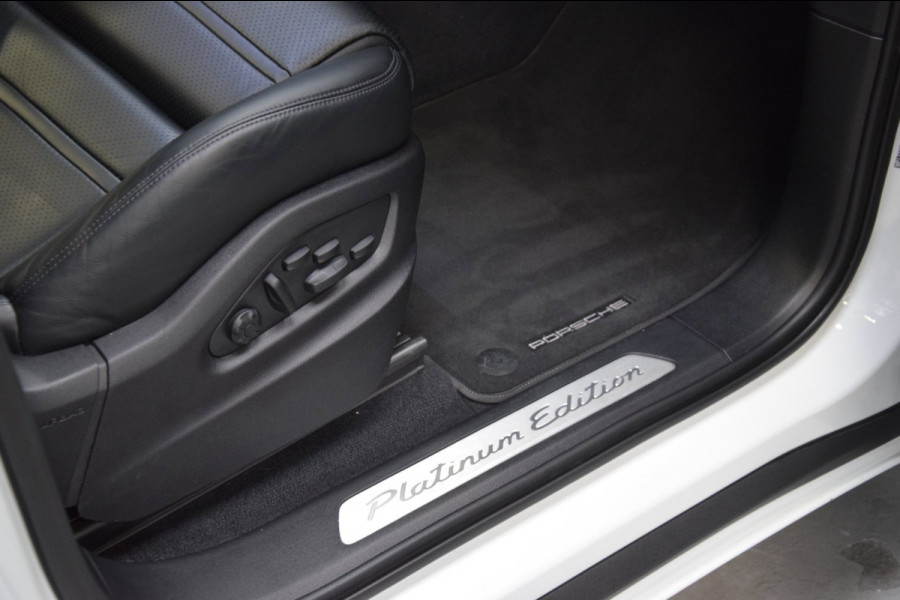 Porsche Cayenne 3.0 E-Hybrid Platinum Edition Navi|Panoramadak|Org.NL|Dealer onderhouden