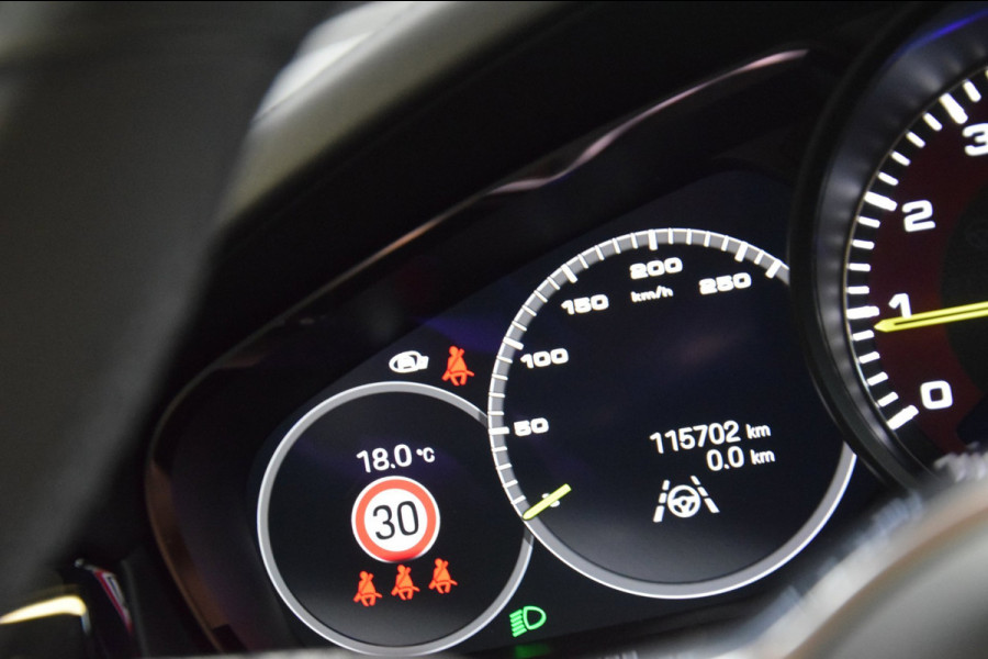 Porsche Cayenne 3.0 E-Hybrid Platinum Edition Navi|Panoramadak|Org.NL|Dealer onderhouden