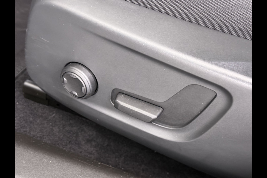 Polestar 2 408PK Dual Motor Long Range 78kWh SOH 90% Google®-Maps Navi Camera Apple Carplay Android Auto Elek.Stoelen Memory Elek.Achterkle Keyless Bluetooth Led Lmv Isofix Rijstrooksensor Origineel Nederlandse Auto Dealeronderhouden