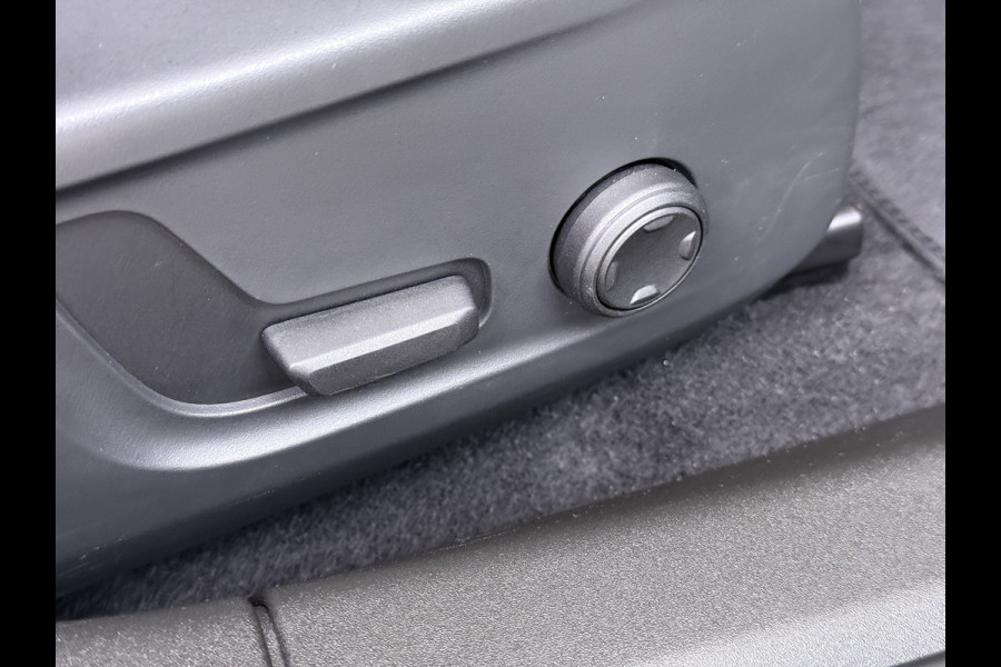 Polestar 2 408PK Dual Motor Long Range 78kWh SOH 90% Google®-Maps Navi Camera Apple Carplay Android Auto Elek.Stoelen Memory Elek.Achterkle Keyless Bluetooth Led Lmv Isofix Rijstrooksensor Origineel Nederlandse Auto Dealeronderhouden