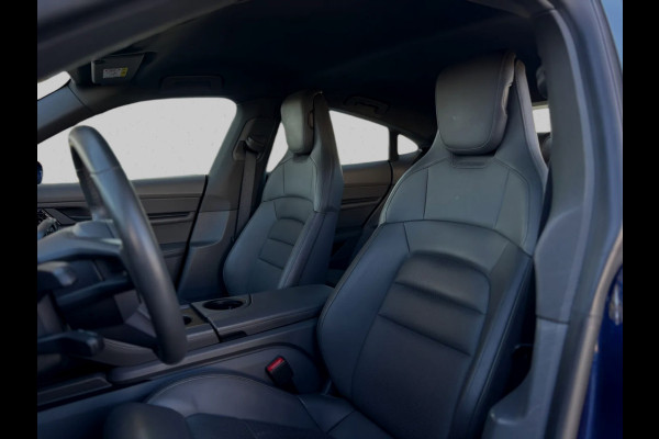 Porsche Taycan 4S Performance 84kWh(Dealer OndH, Carplay, Camera, Lane Assist, Addapt Cruise Con, Etc)