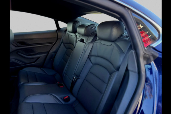 Porsche Taycan 4S Performance 84kWh(Dealer OndH, Carplay, Camera, Lane Assist, Addapt Cruise Con, Etc)