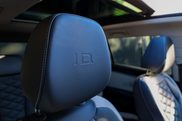 Volkswagen Id.6 Crozz | UNIEK | PANO | HUD | MEMORY | MASSAGE | ACC | 360 | 4X STOELVERWARMING |