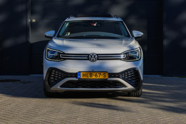 Volkswagen Id.6 Crozz | UNIEK | PANO | HUD | MEMORY | MASSAGE | ACC | 360 | 4X STOELVERWARMING |