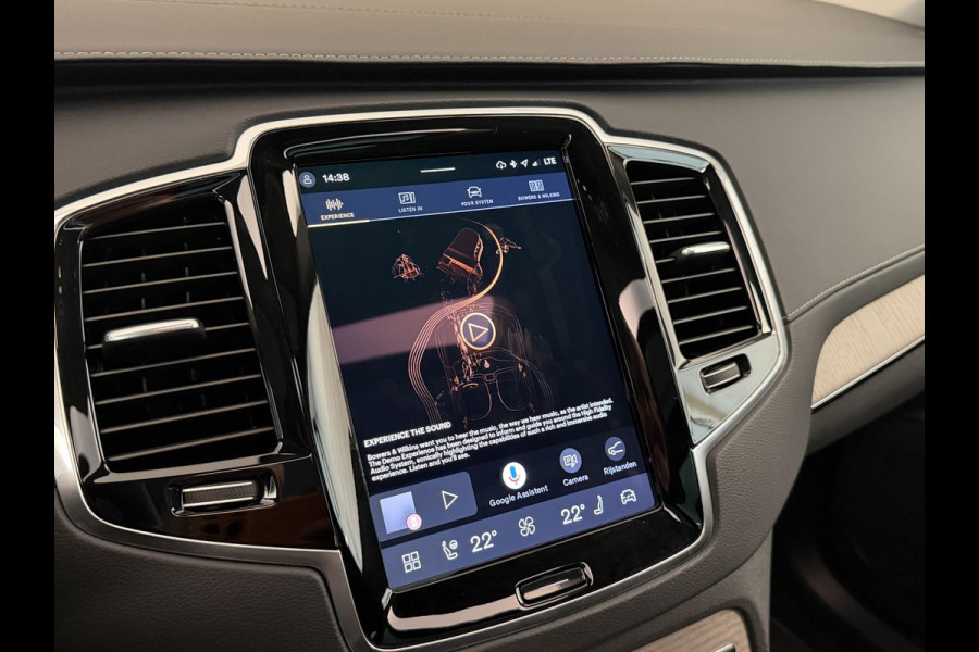 Volvo XC90 2.0 T8 Recharge 450PK Aut. AWD Ultimate Bright | Panodak | Luchtvering | B & W | Trekhaak | Full options | Incl. garantie.