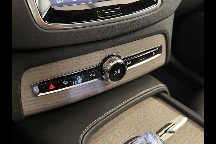 Volvo XC90 2.0 T8 Recharge 450PK Aut. AWD Ultimate Bright | Panodak | Luchtvering | B & W | Trekhaak | Full options | Incl. garantie.