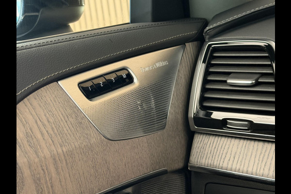 Volvo XC90 2.0 T8 Recharge 450PK Aut. AWD Ultimate Bright | Panodak | Luchtvering | B & W | Trekhaak | Full options | Incl. garantie.