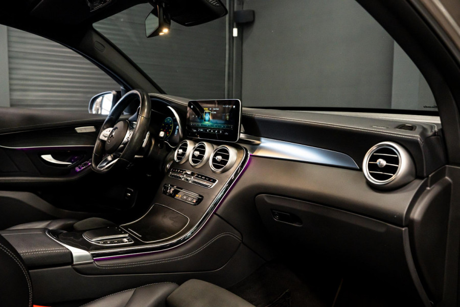 Mercedes-Benz GLC Coupé 200 Premium Plus *LUCHTVERING / AMG-Line / Burmester / Schuif -/ kanteldak  / Keyless-Entry*