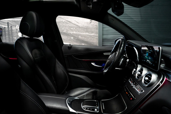 Mercedes-Benz GLC Coupé 200 Premium Plus *LUCHTVERING / AMG-Line / Burmester / Schuif -/ kanteldak  / Keyless-Entry*