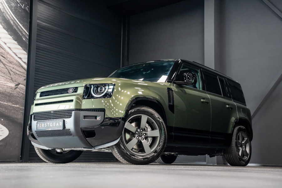 Land Rover Defender 110 2.0 P300e 110 X-Dynamic SE *Meridian / Luchtvering / Panorama / Memory / Surround-View / Winterpakket*