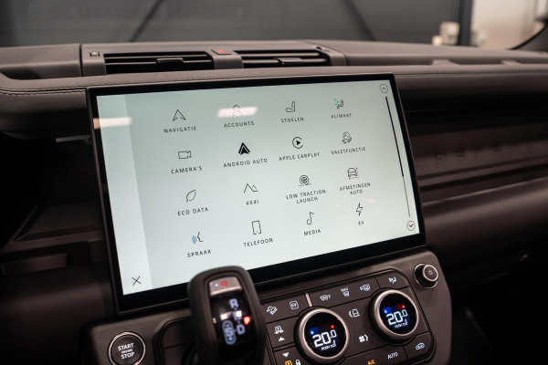 Land Rover Defender 110 2.0 P300e 110 X-Dynamic SE *Meridian / Luchtvering / Panorama / Memory / Surround-View / Winterpakket*