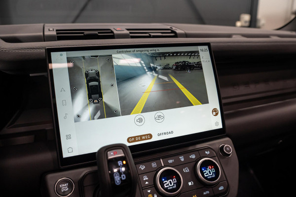 Land Rover Defender 110 2.0 P300e 110 X-Dynamic SE *Meridian / Luchtvering / Panorama / Memory / Surround-View / Winterpakket*