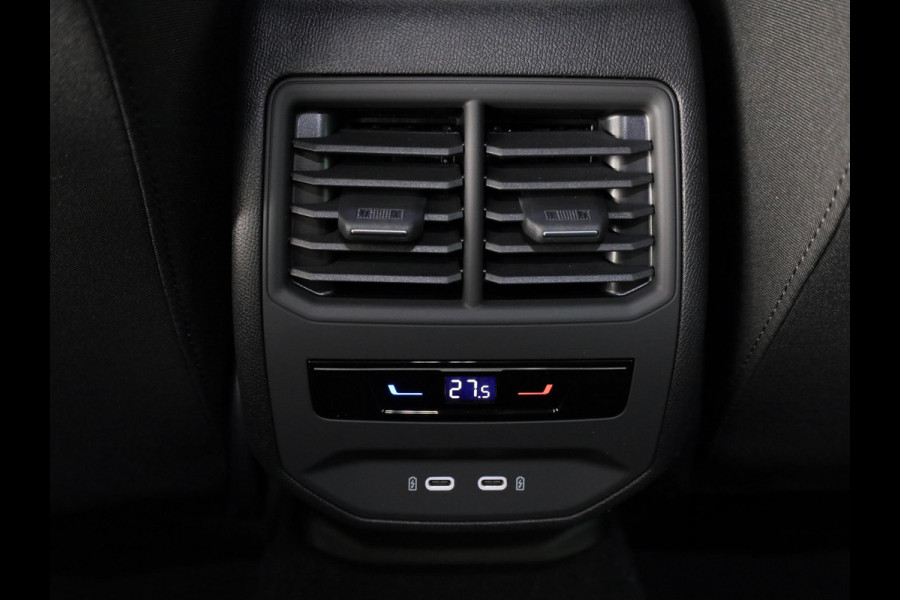 Seat Leon Sportstourer 1.5 TSI e-Hybrid Style Business Intense | Technology Pakket | Keyless Entry | Verwarmbare Voorstoelen + Stuurwiel | Elektr. Achterklep | Nu 4.500,00,- Korting!