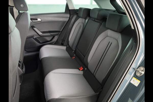 Seat Leon Sportstourer 1.5 TSI e-Hybrid Style Business Intense | Technology Pakket | Keyless Entry | Verwarmbare Voorstoelen + Stuurwiel | Elektr. Achterklep | Nu 4.500,00,- Korting!