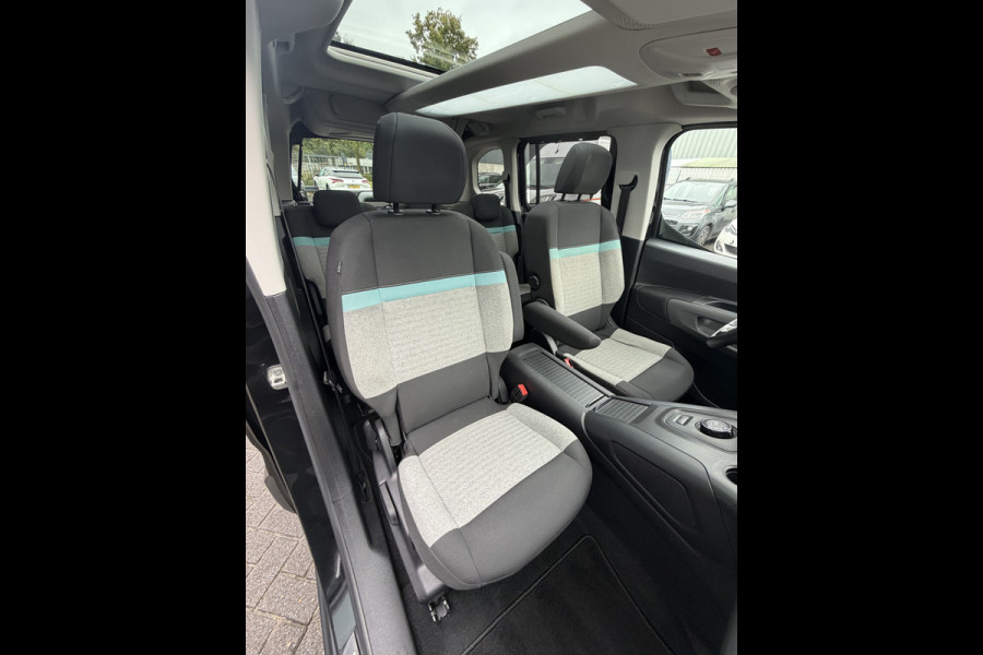 Citroën Berlingo 130pk BlueHDI Shine (Trekhaak - Panoramadak - Adaptieve Cruise Controle - Stoelverwarming - Parkeersensoren V+A - Camera - Autom