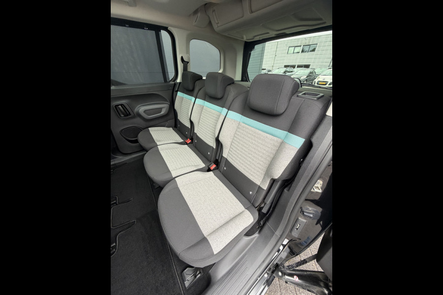 Citroën Berlingo 130pk BlueHDI Shine (Trekhaak - Panoramadak - Adaptieve Cruise Controle - Stoelverwarming - Parkeersensoren V+A - Camera - Autom
