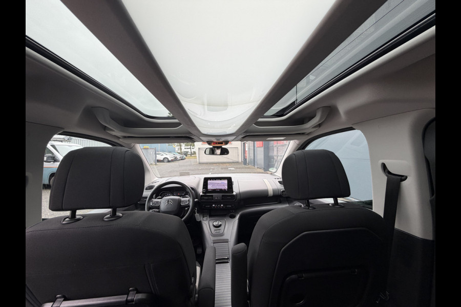 Citroën Berlingo 130pk BlueHDI Shine (Trekhaak - Panoramadak - Adaptieve Cruise Controle - Stoelverwarming - Parkeersensoren V+A - Camera - Autom